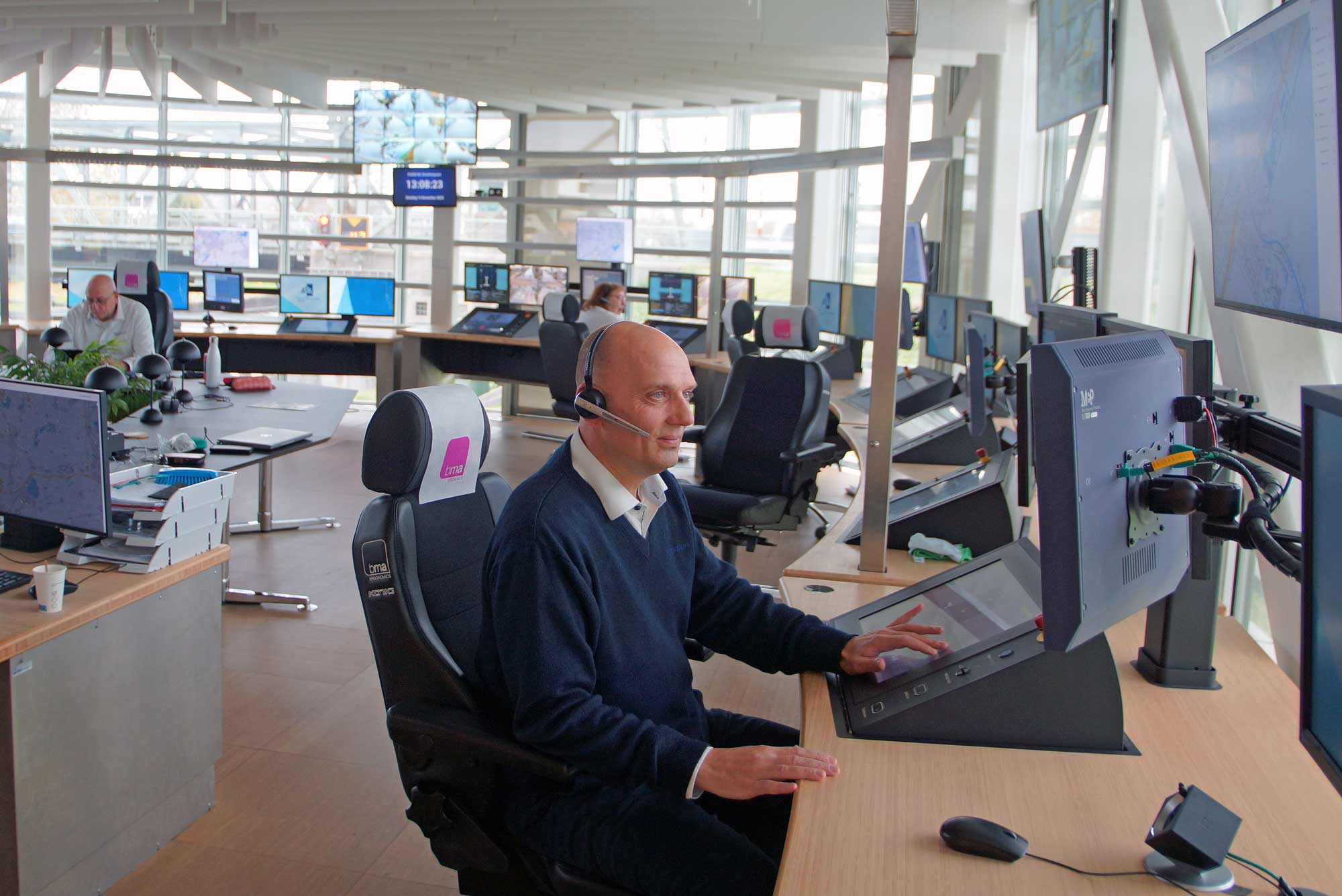 Brug- en sluisoperator Dennis Knetemann