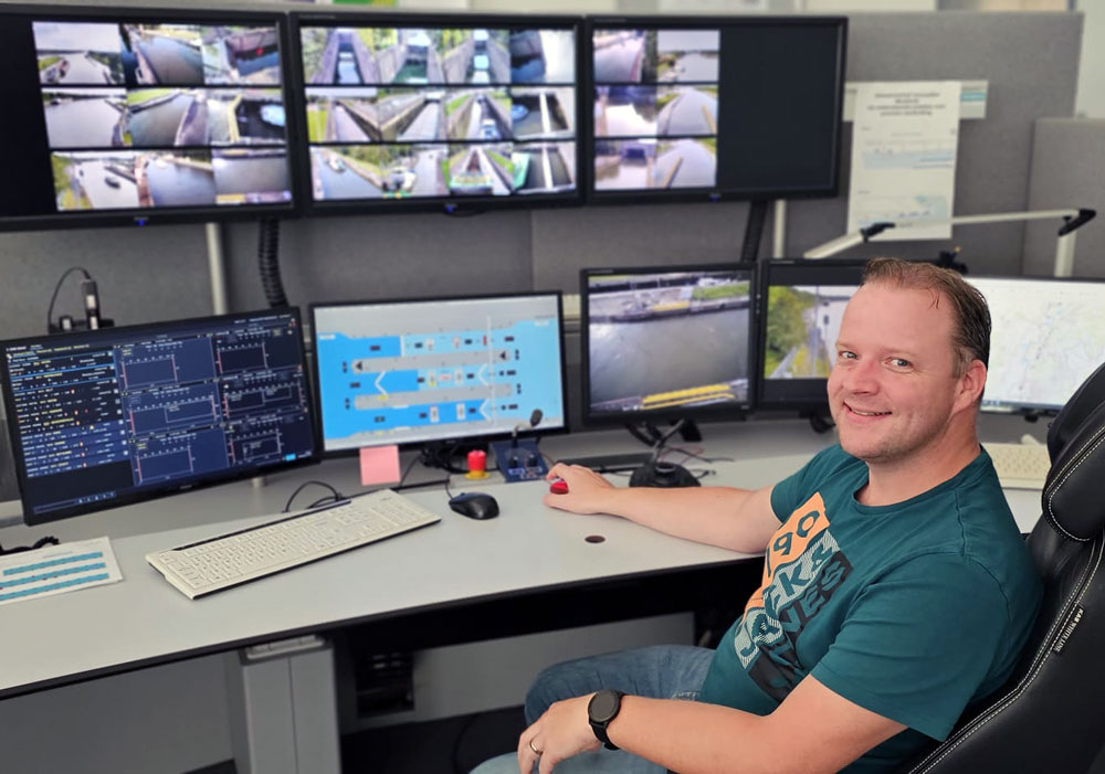 Brug- en sluisoperator Henri Peeters